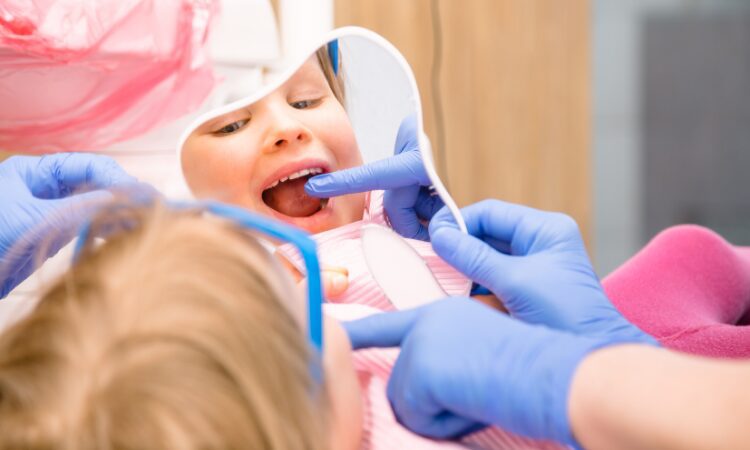 Holiday Dental Tips for the Whole Family